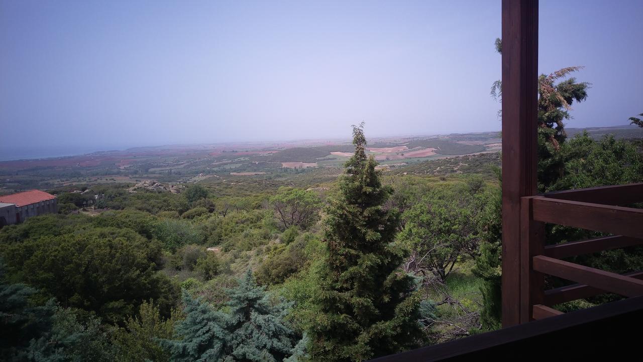 Hôtel Filosxenia Roxani Country House à Marónia Extérieur photo