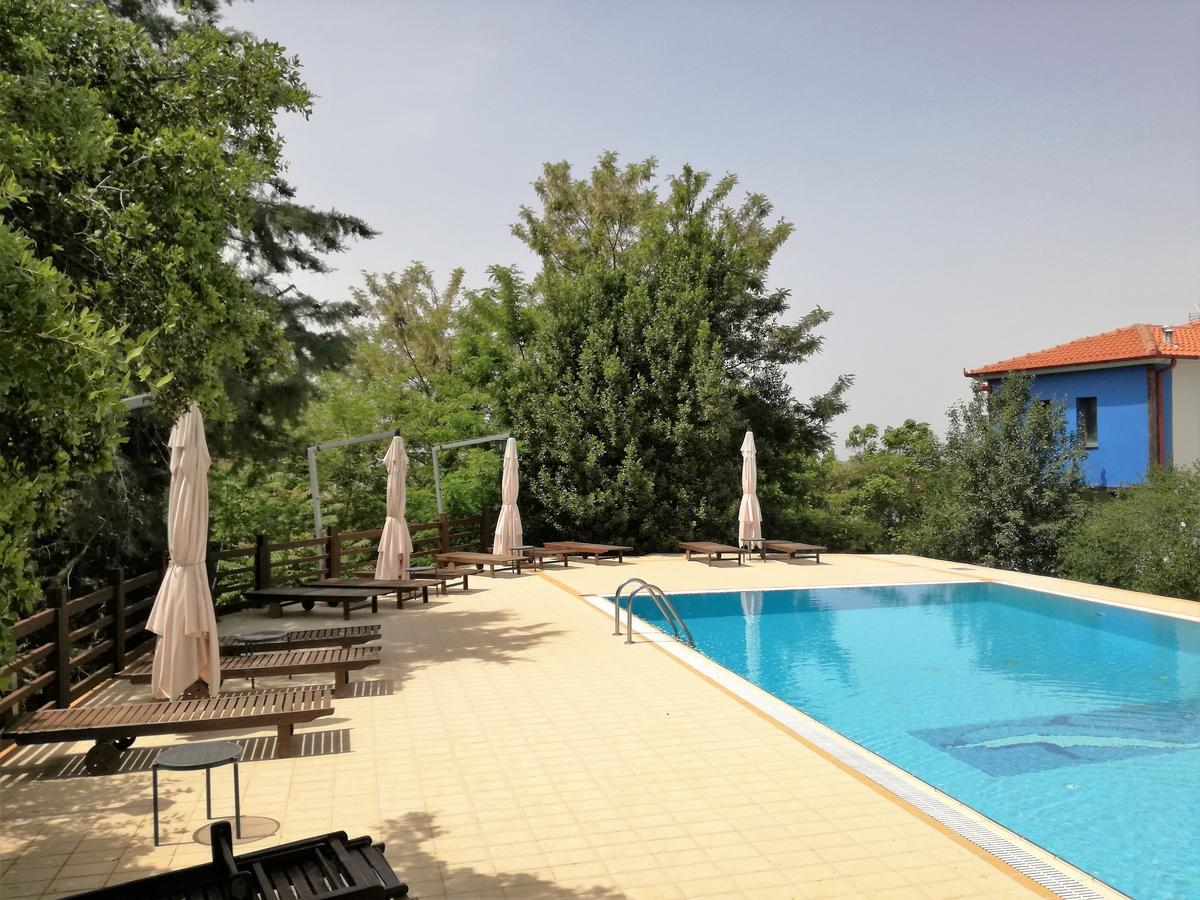Hôtel Filosxenia Roxani Country House à Marónia Extérieur photo