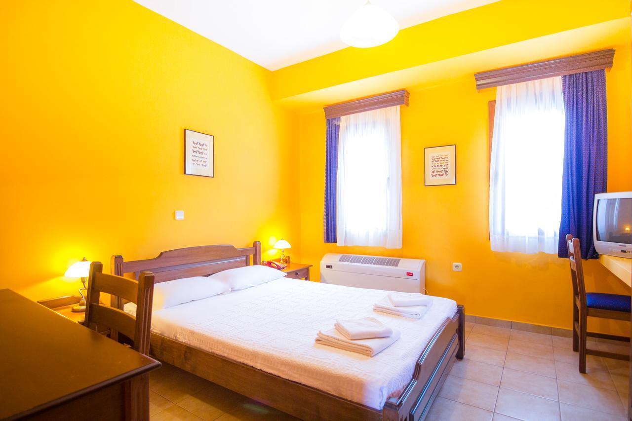 Hôtel Filosxenia Roxani Country House à Marónia Extérieur photo