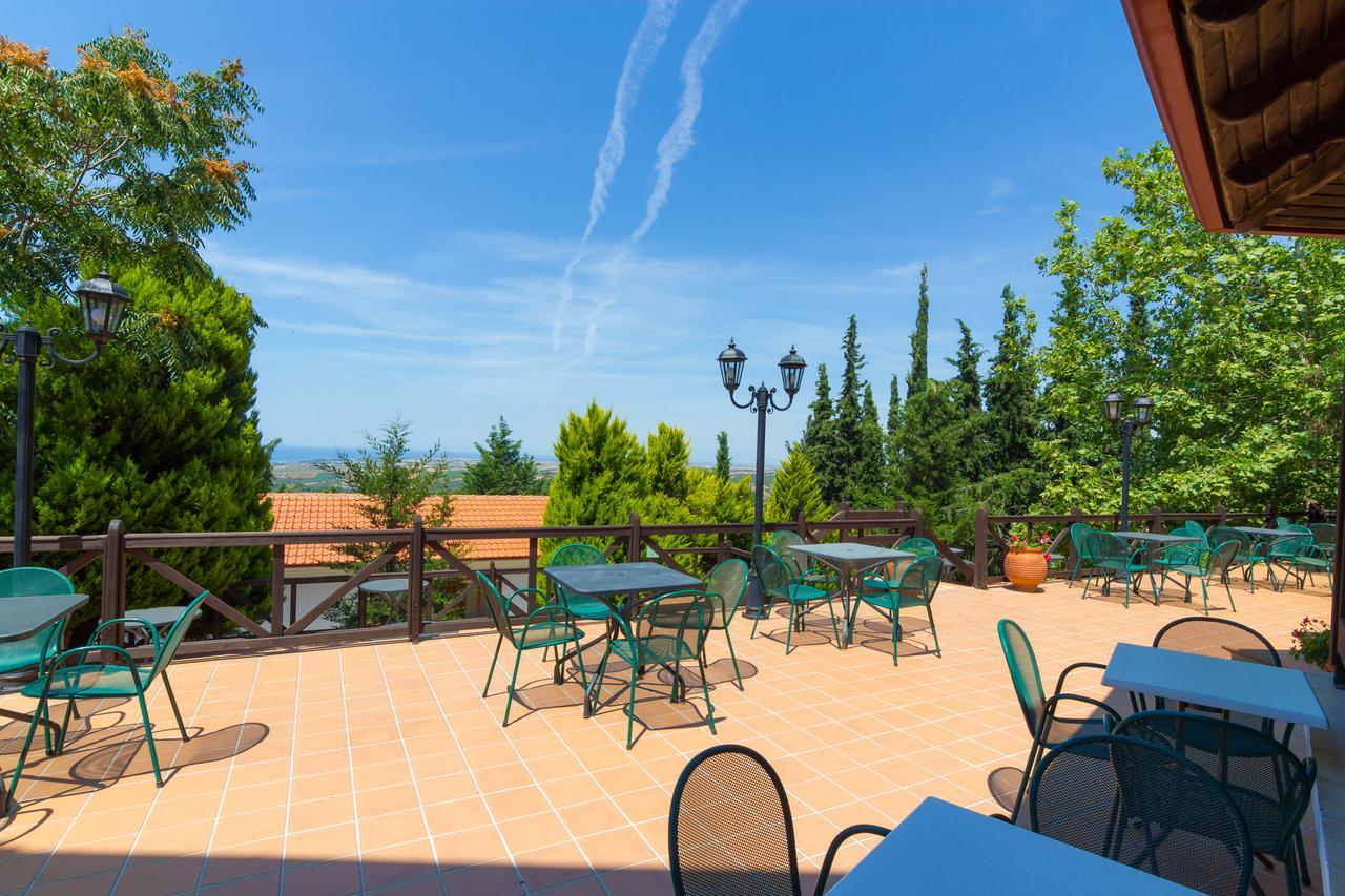 Hôtel Filosxenia Roxani Country House à Marónia Extérieur photo